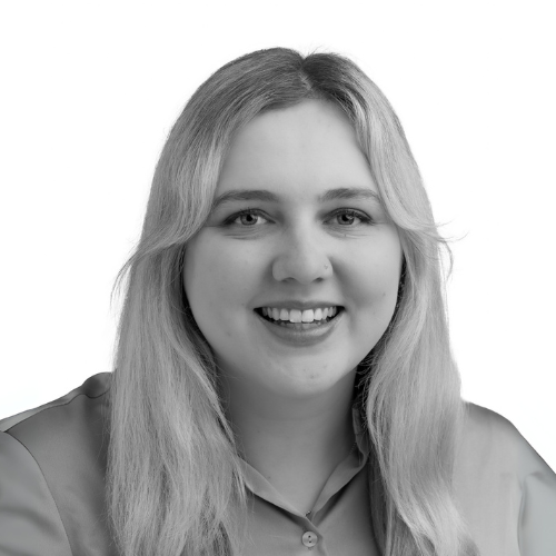 Eve Davis - Customer Delivery Eve Davis - Customer Delivery